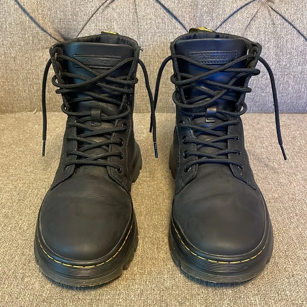 DR. MARTENS COMBS LEATHER CASUAL BOOTS - Picture 6 of 16